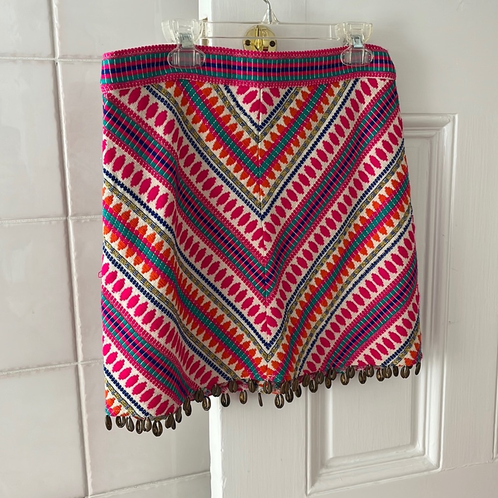 Saylor Puka Shell Trimmed skirt